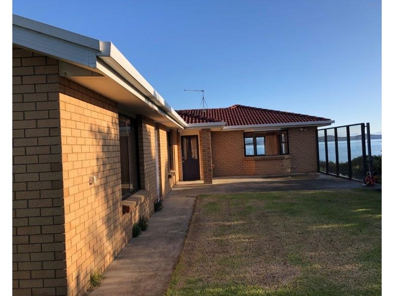 2/371 Low Head Road, Low Head TAS 7253