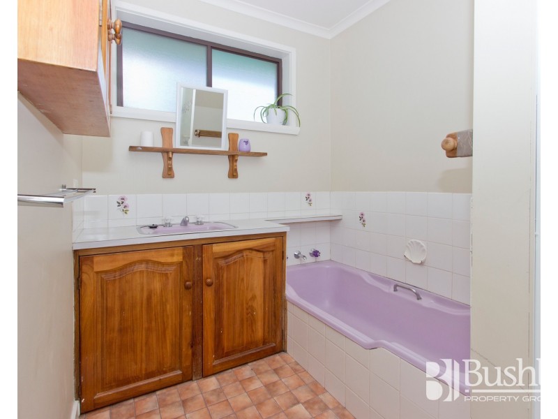 62 Parua Road, Newnham TAS 7248