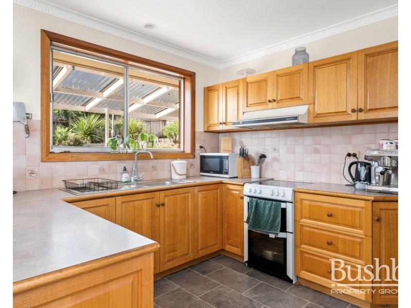46 Pitt Avenue, Trevallyn TAS 7250