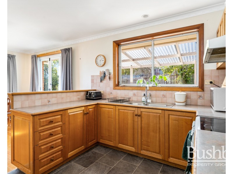 46 Pitt Avenue, Trevallyn TAS 7250