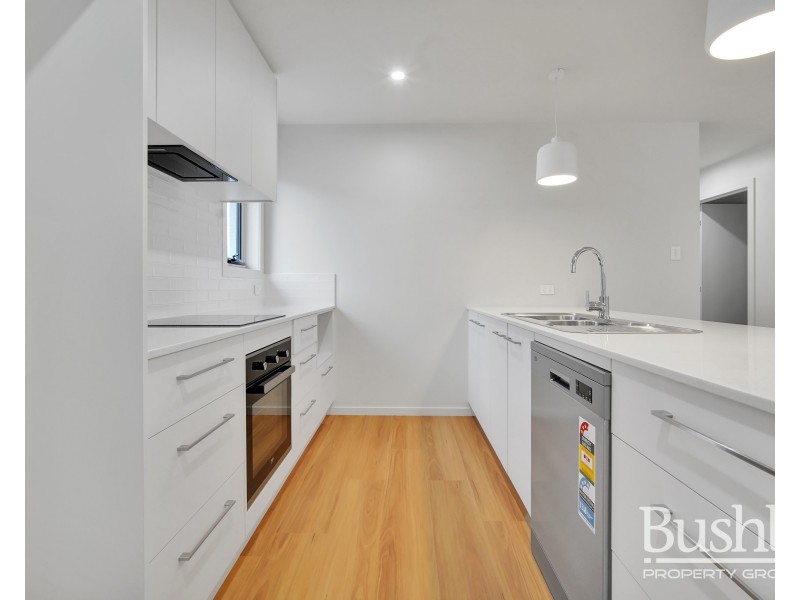 4/70a Pomona Road, Riverside TAS 7250