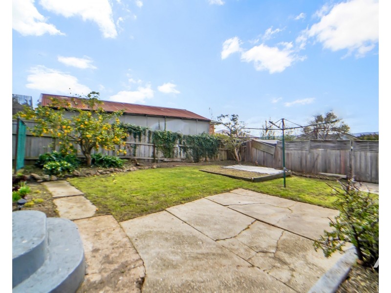 24 Bond Street, Kings Meadows TAS 7249