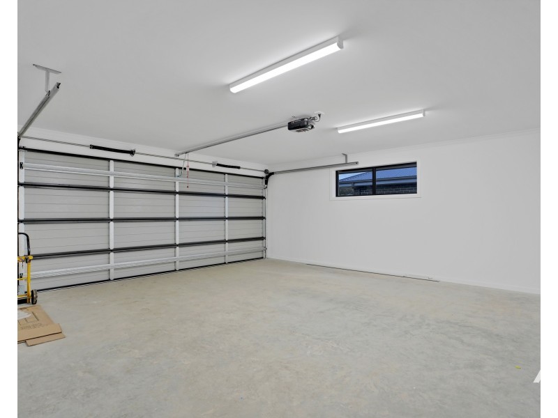 9 Garland Grove, Youngtown TAS 7249