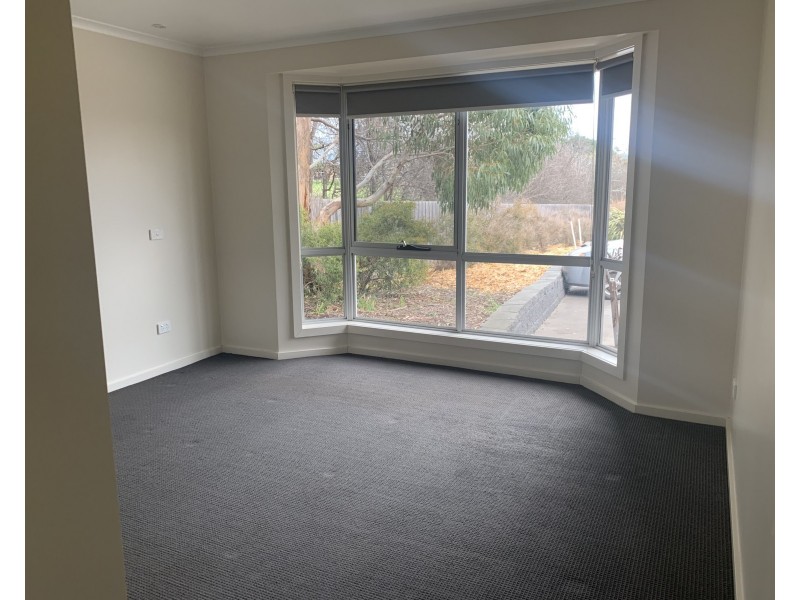 2/17 Johnston Road, St Leonards TAS 7250