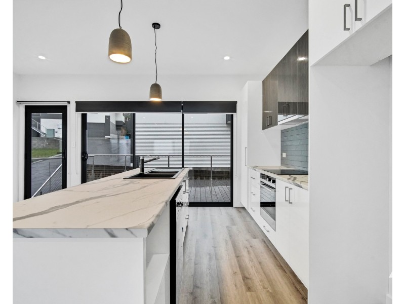 1/7-9 Malachi Court, Newnham TAS 7248