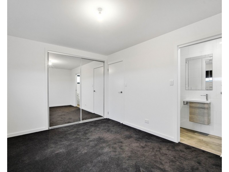 1/7-9 Malachi Court, Newnham TAS 7248