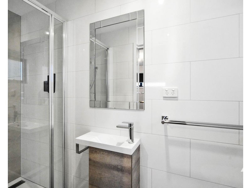 1/7-9 Malachi Court, Newnham TAS 7248