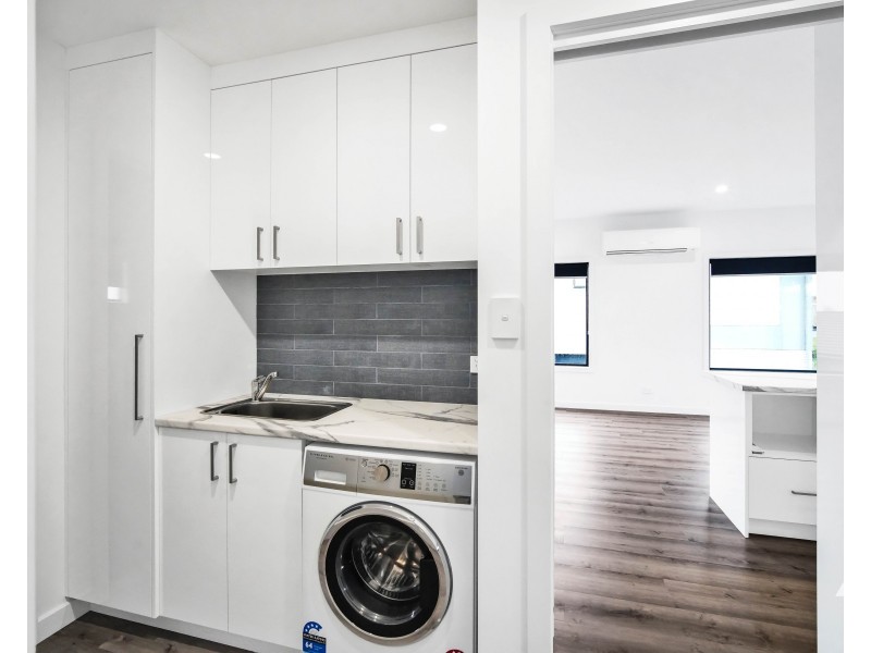 1/7-9 Malachi Court, Newnham TAS 7248