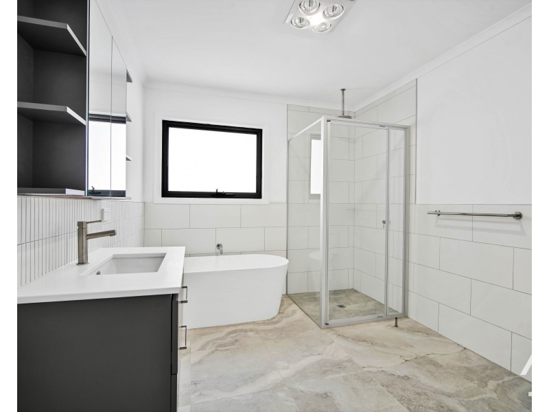 21 Dineen Street, Mowbray TAS 7248