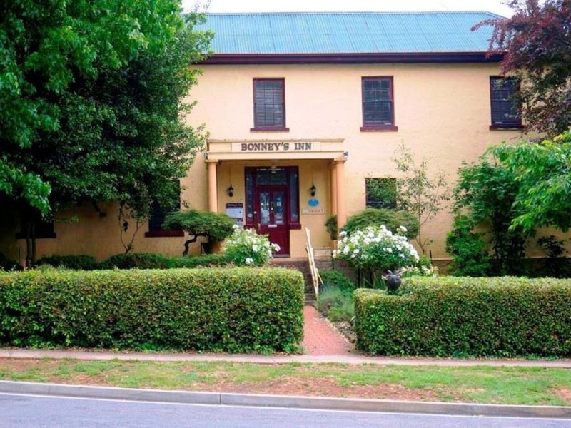19 West Parade, Deloraine TAS 7304