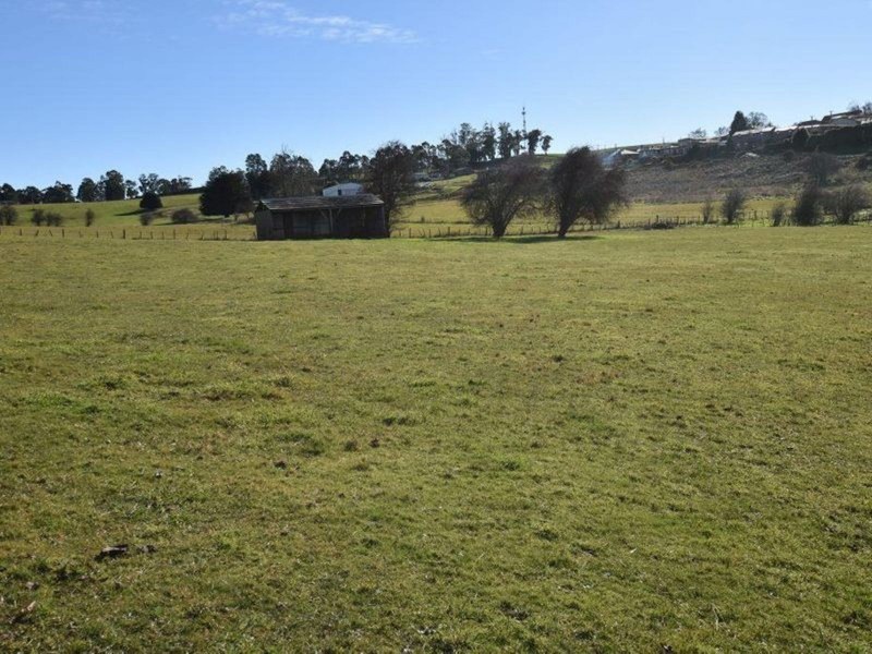 61 West Church Street, Deloraine TAS 7304