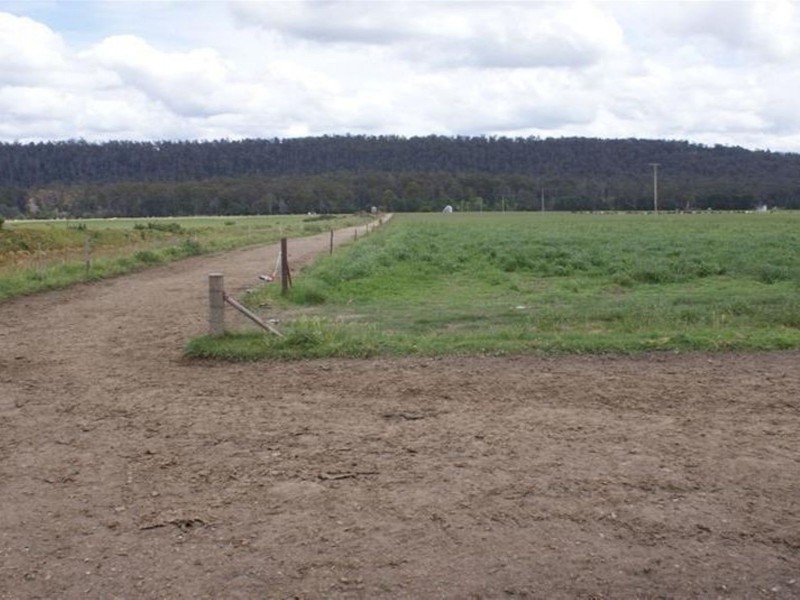 14439 Highland Lakes Road, Deloraine TAS 7304