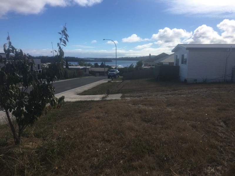 5 Cosgrove Court, Beauty Point TAS 7270