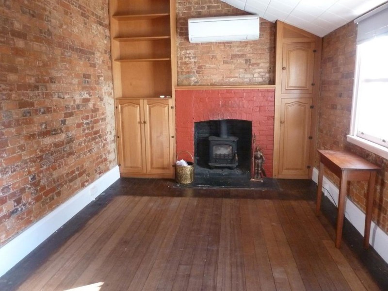 29 West Barrack Street, Deloraine TAS 7304