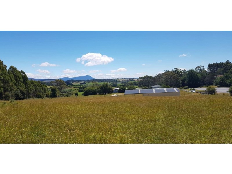 5381a Bass Highway, Deloraine TAS 7304