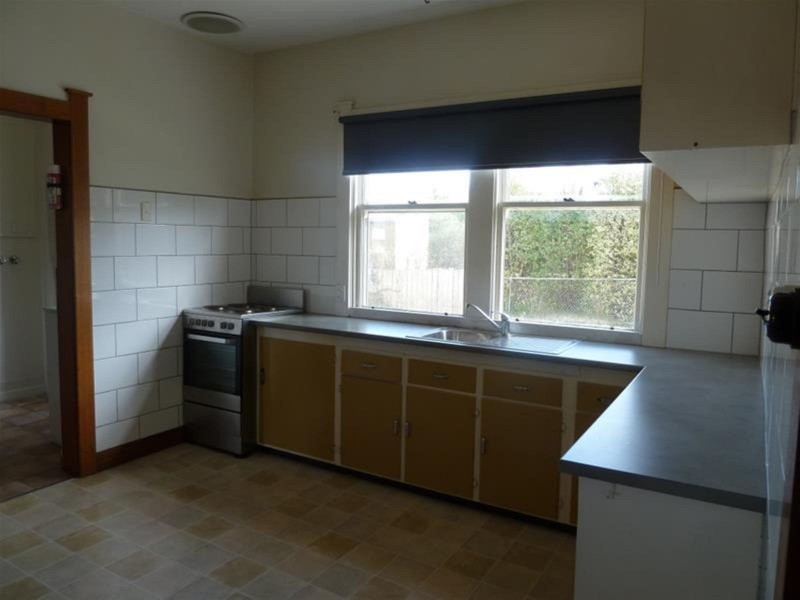 132 Emu Bay Road., Deloraine TAS 7304