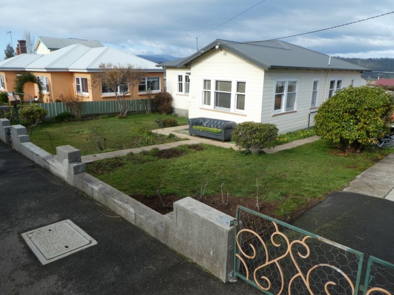 132 Emu Bay Road., Deloraine TAS 7304
