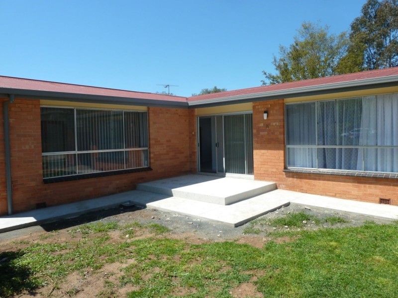 16 Tower Hill Street, Deloraine TAS 7304