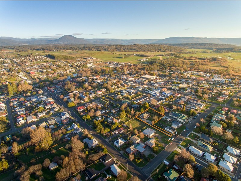 18A Tower Hill Street, Deloraine TAS 7304