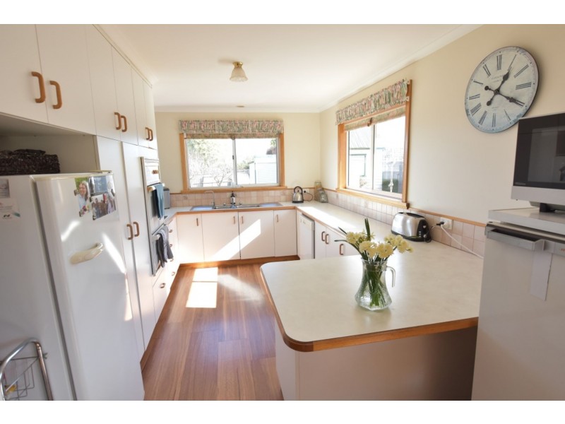 70 West Goderich Street, Deloraine TAS 7304