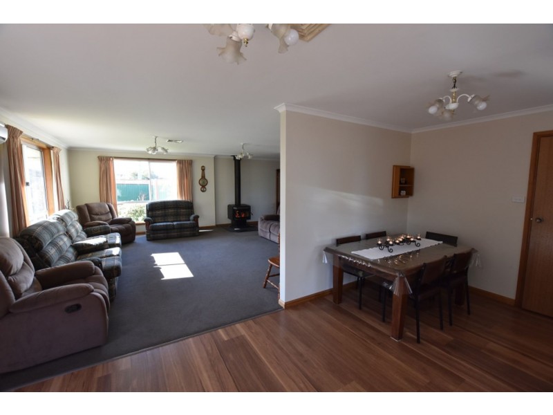 70 West Goderich Street, Deloraine TAS 7304