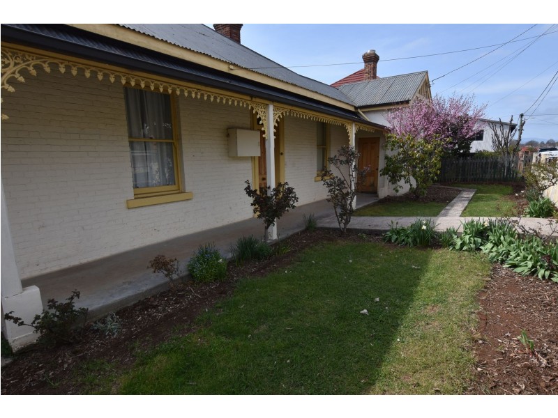 17 West Barrack Street., Deloraine TAS 7304