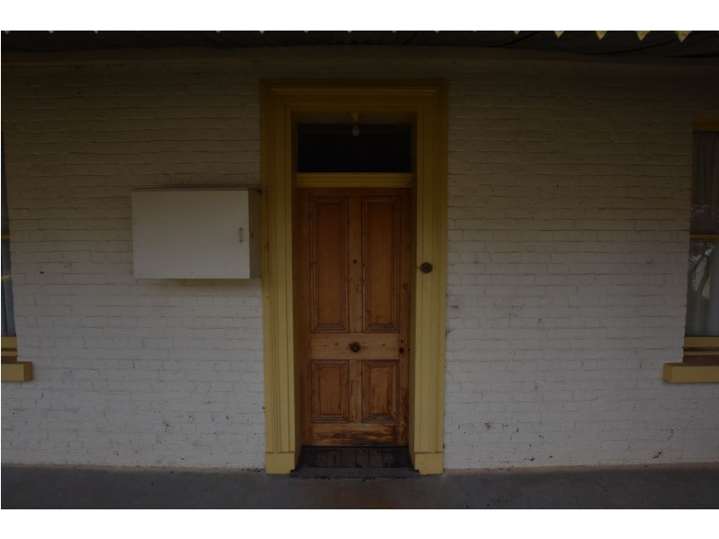 17 West Barrack Street., Deloraine TAS 7304