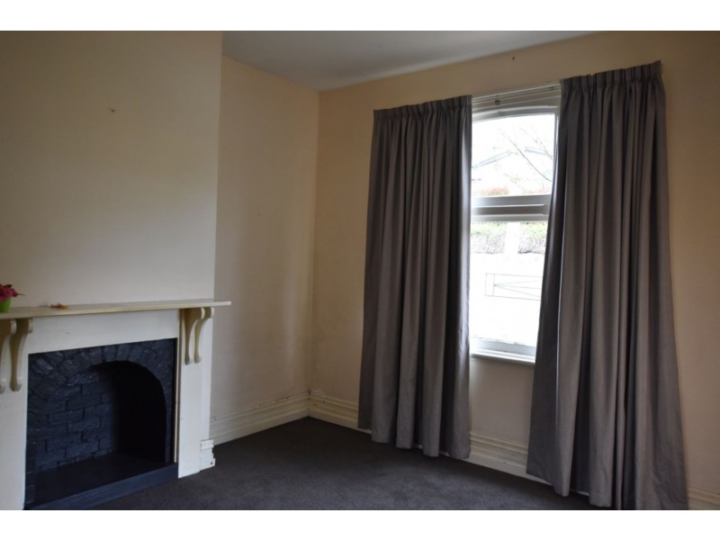 17 West Barrack Street., Deloraine TAS 7304