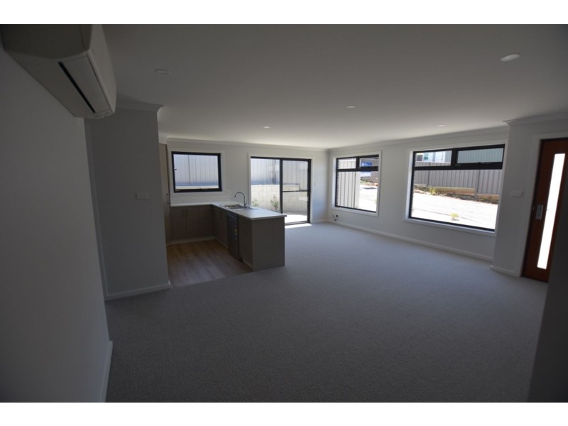 2/39 Parsonage St, Deloraine TAS 7304