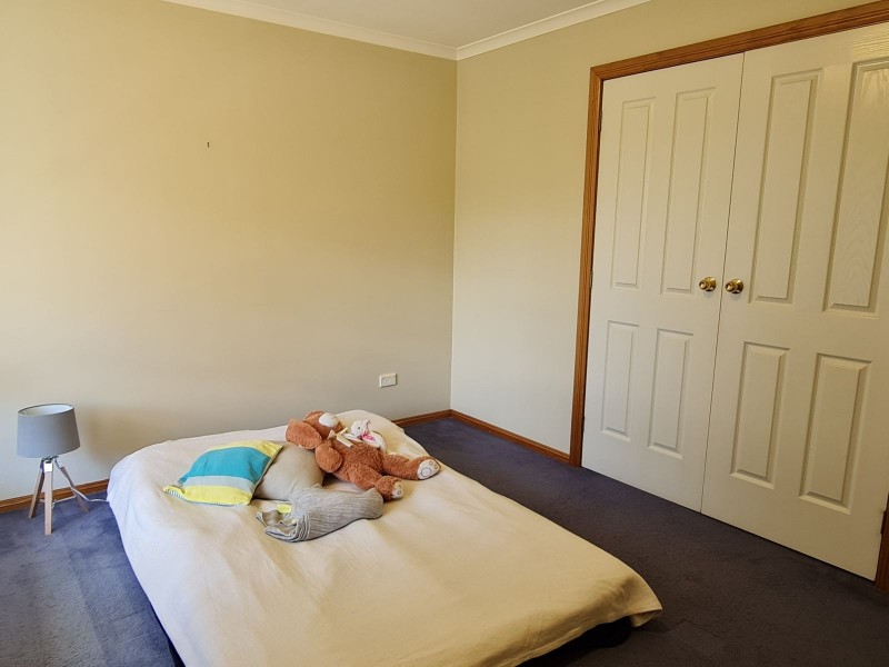 1/4. Bonney Street, Deloraine TAS 7304