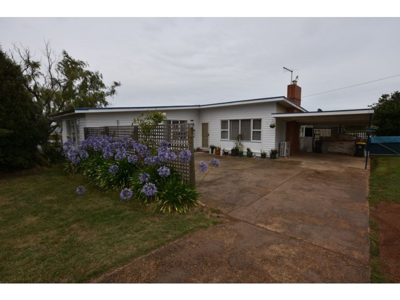 174 Emu Bay Road, Deloraine TAS 7304