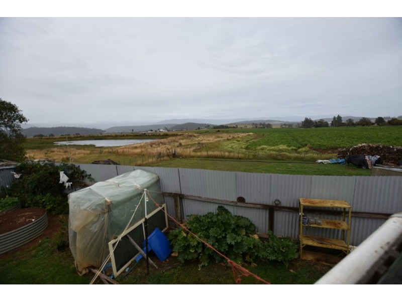 174 Emu Bay Road, Deloraine TAS 7304