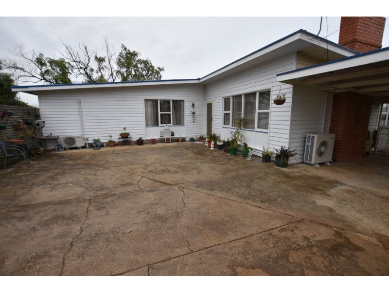 174 Emu Bay Road, Deloraine TAS 7304