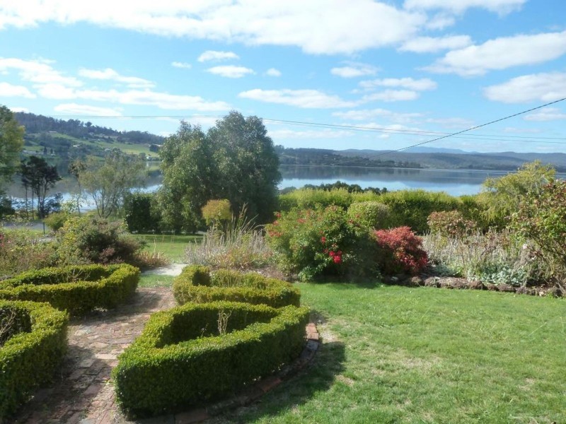 209 Rosevears Drive, Rosevears TAS 7277