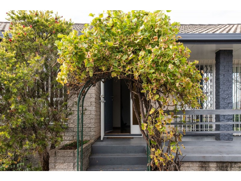 54. East Barrack Street, Deloraine TAS 7304