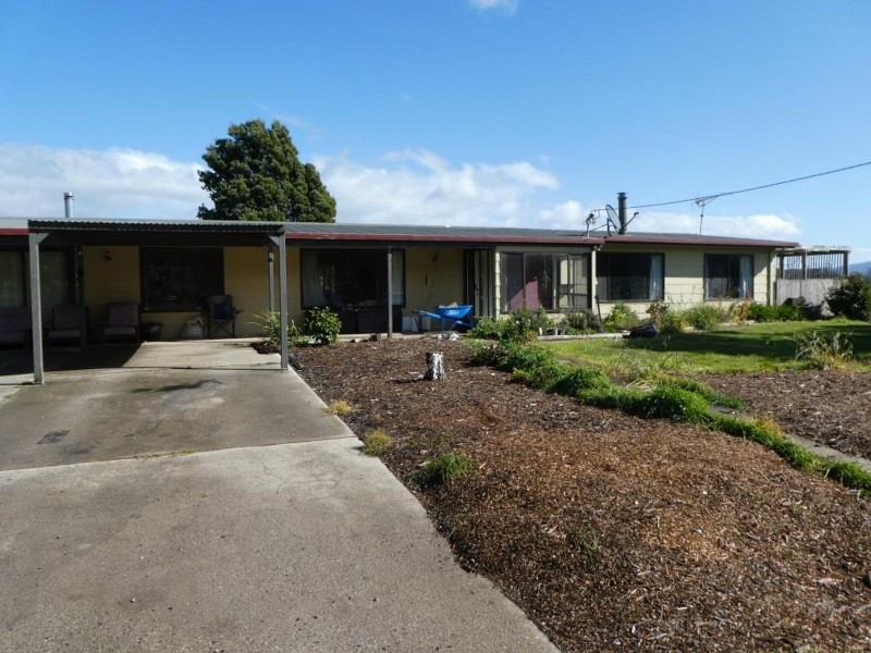 14495 Highland Lakes Rd., Deloraine TAS 7304