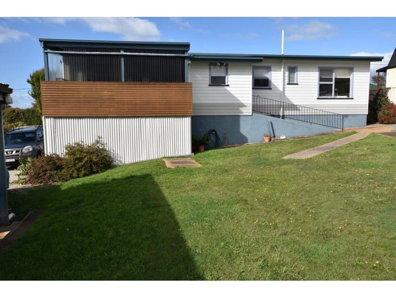 31 Winter Street, Deloraine TAS 7304