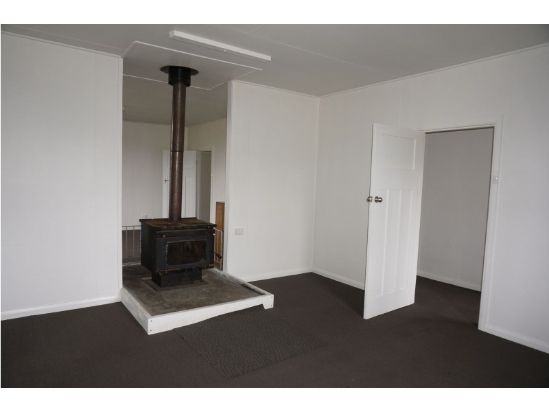 21 Grant. Street, Fingal TAS 7214