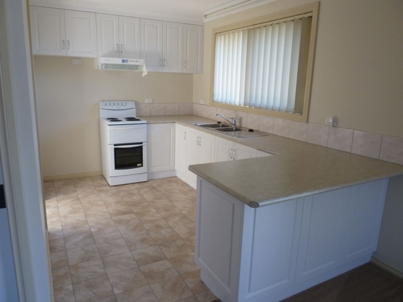 2/2 Bonney St, Deloraine TAS 7304