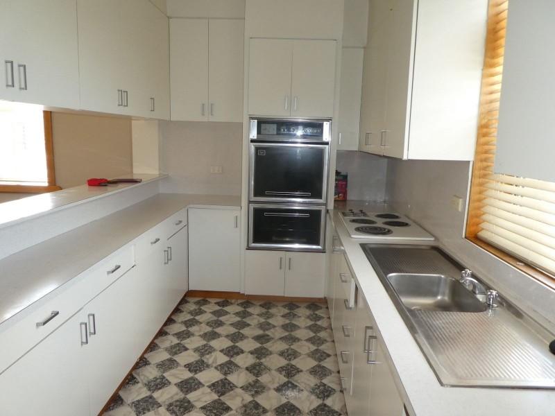 34. Emu Bay Rd, Deloraine TAS 7304