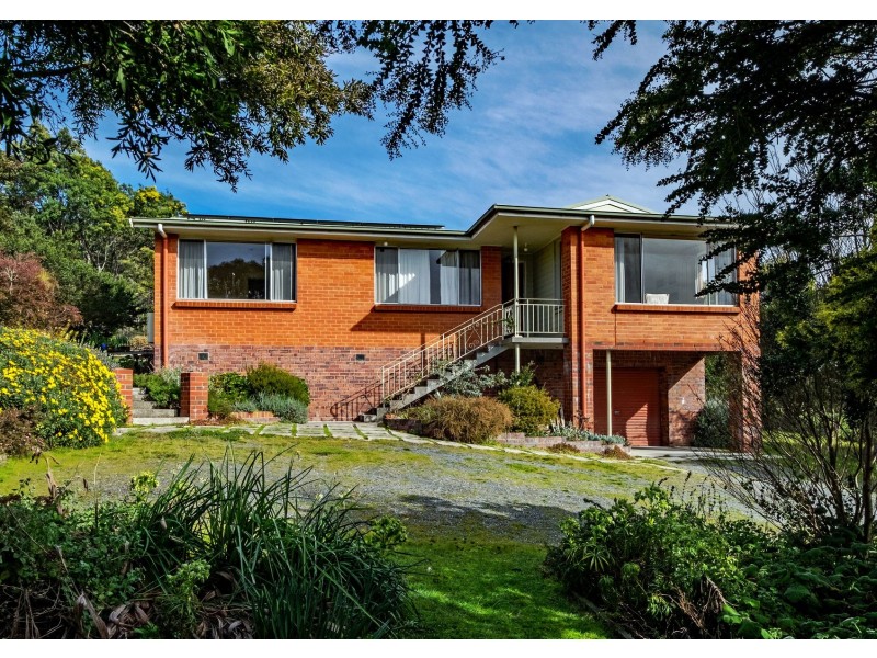 27 Main Road, Exeter TAS 7275