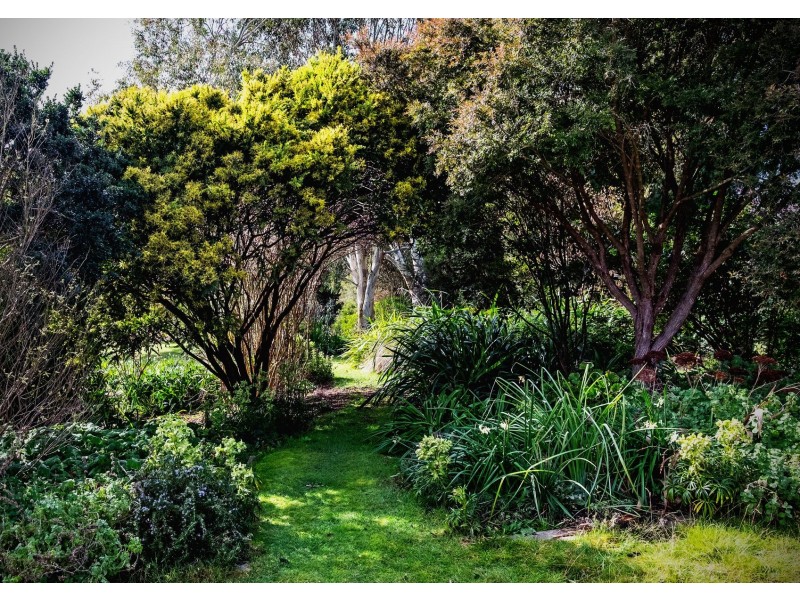 27 Main Road, Exeter TAS 7275