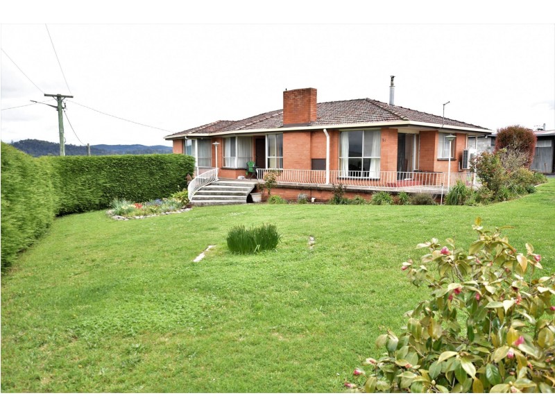 51 Beefeater St, Deloraine TAS 7304