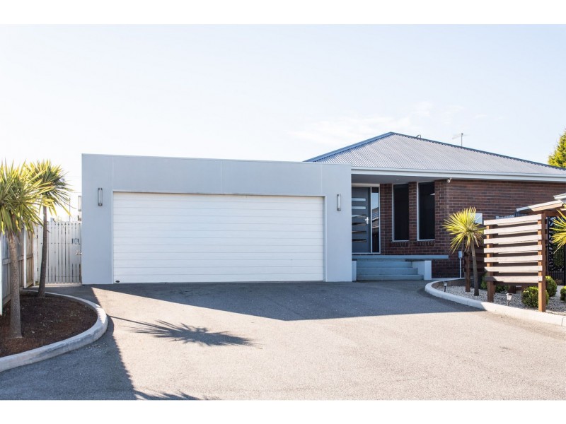 2/16 Andros Place, Legana TAS 7277