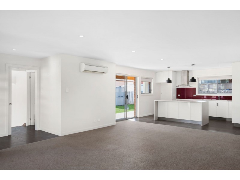 2/16 Andros Place, Legana TAS 7277