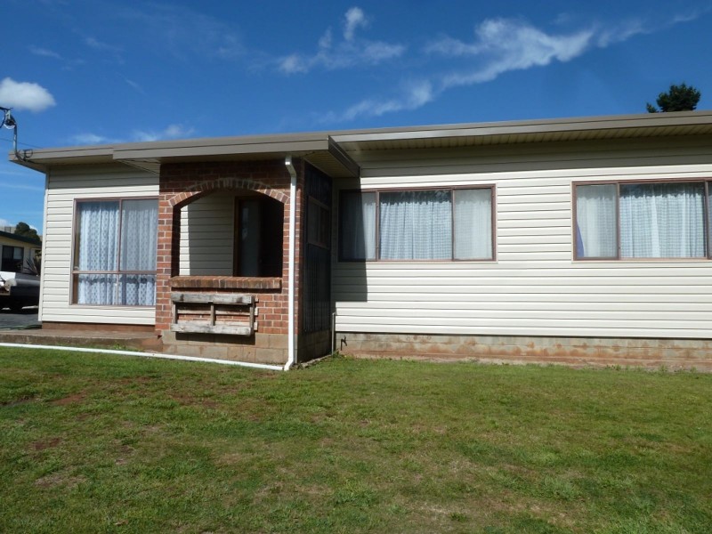 91 East Barrack Street, Deloraine TAS 7304