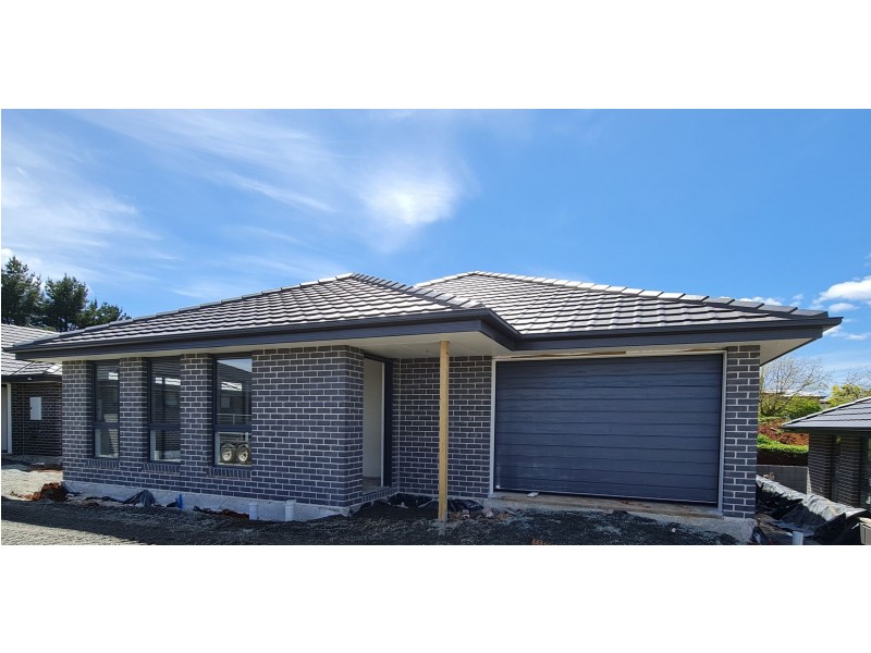 1/2 Nutt St, Deloraine TAS 7304