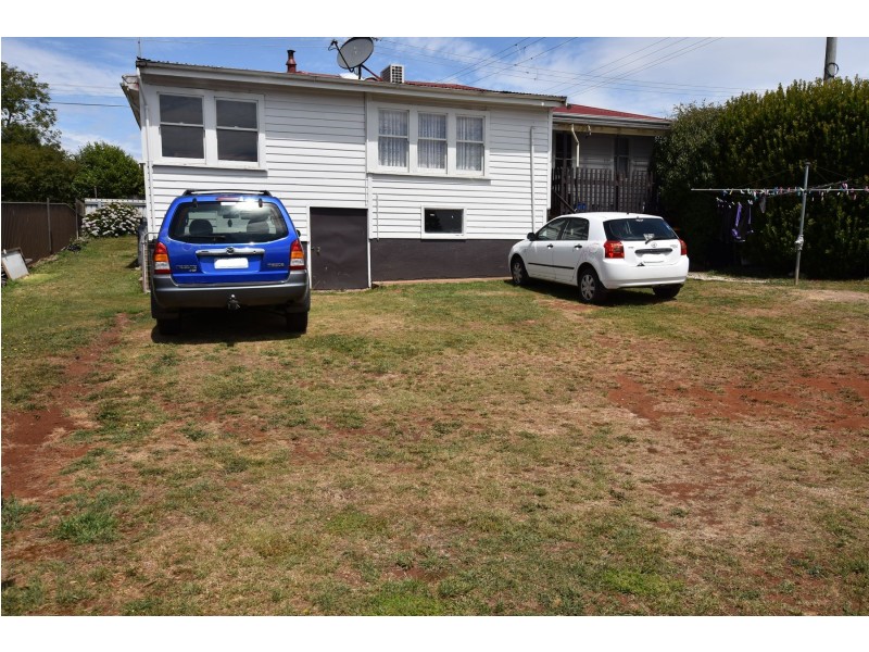 15 Lansdowne Place, Deloraine TAS 7304