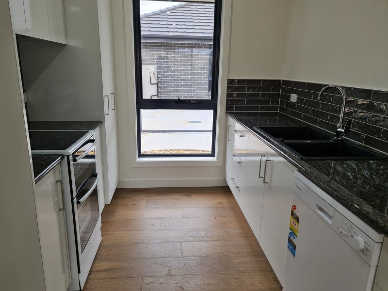 3/2 Nutt St, Deloraine TAS 7304