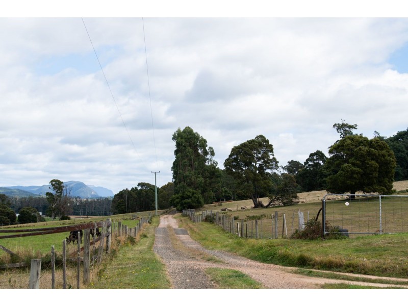 14506 Highland Lakes Road, Deloraine TAS 7304